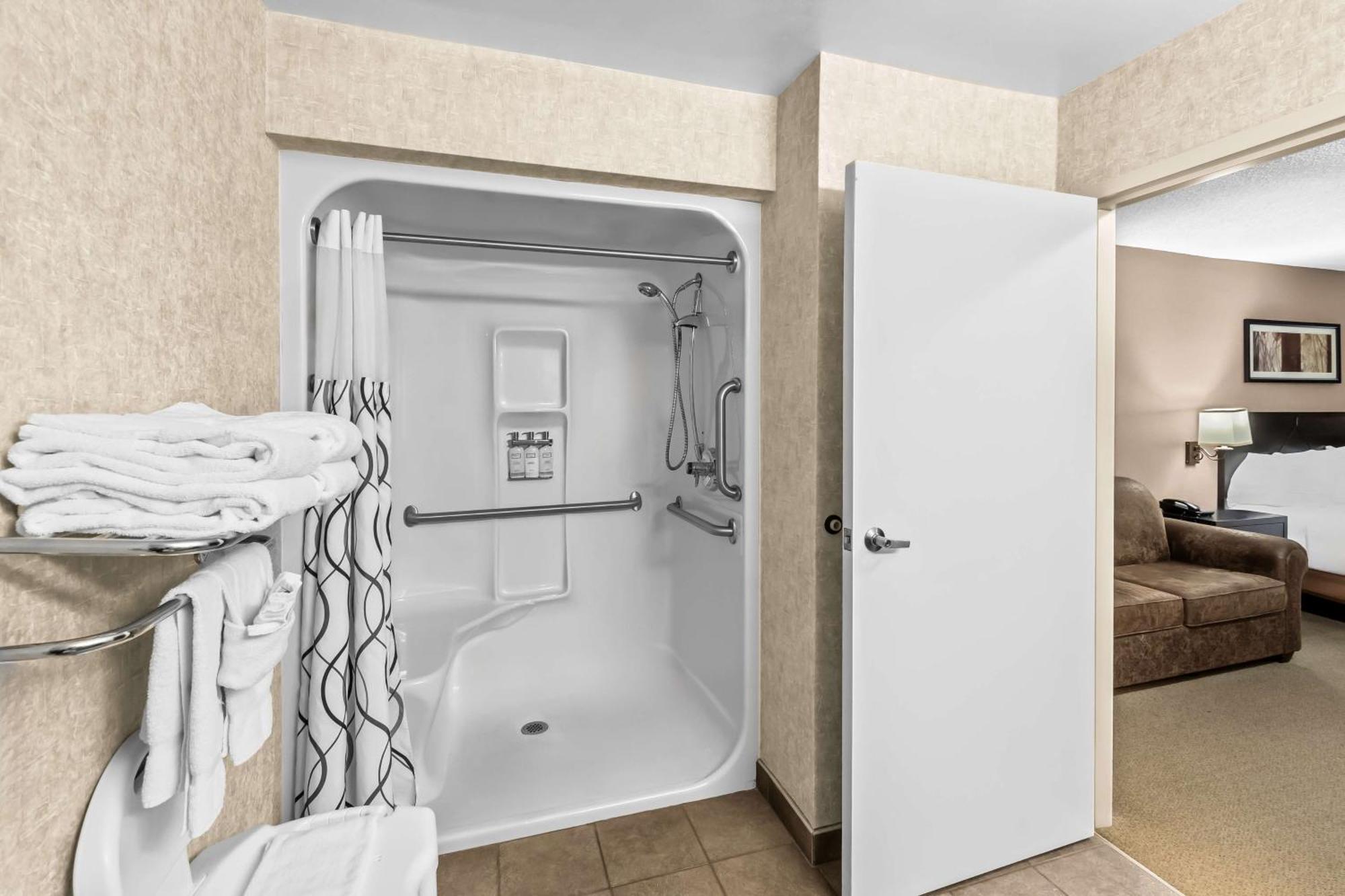 Heartland Inn & Suites, Surestay Collection By Best Western Park Rapids Eksteriør billede