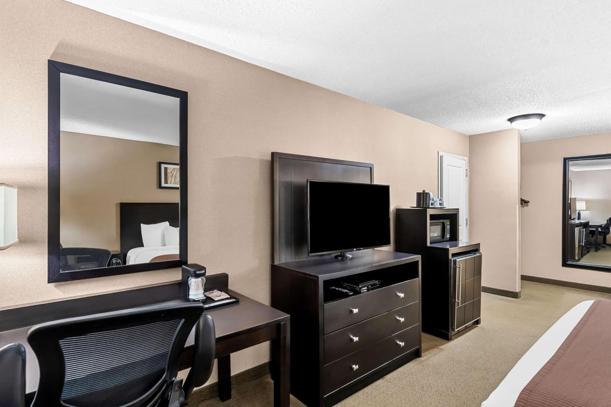 Heartland Inn & Suites, Surestay Collection By Best Western Park Rapids Eksteriør billede
