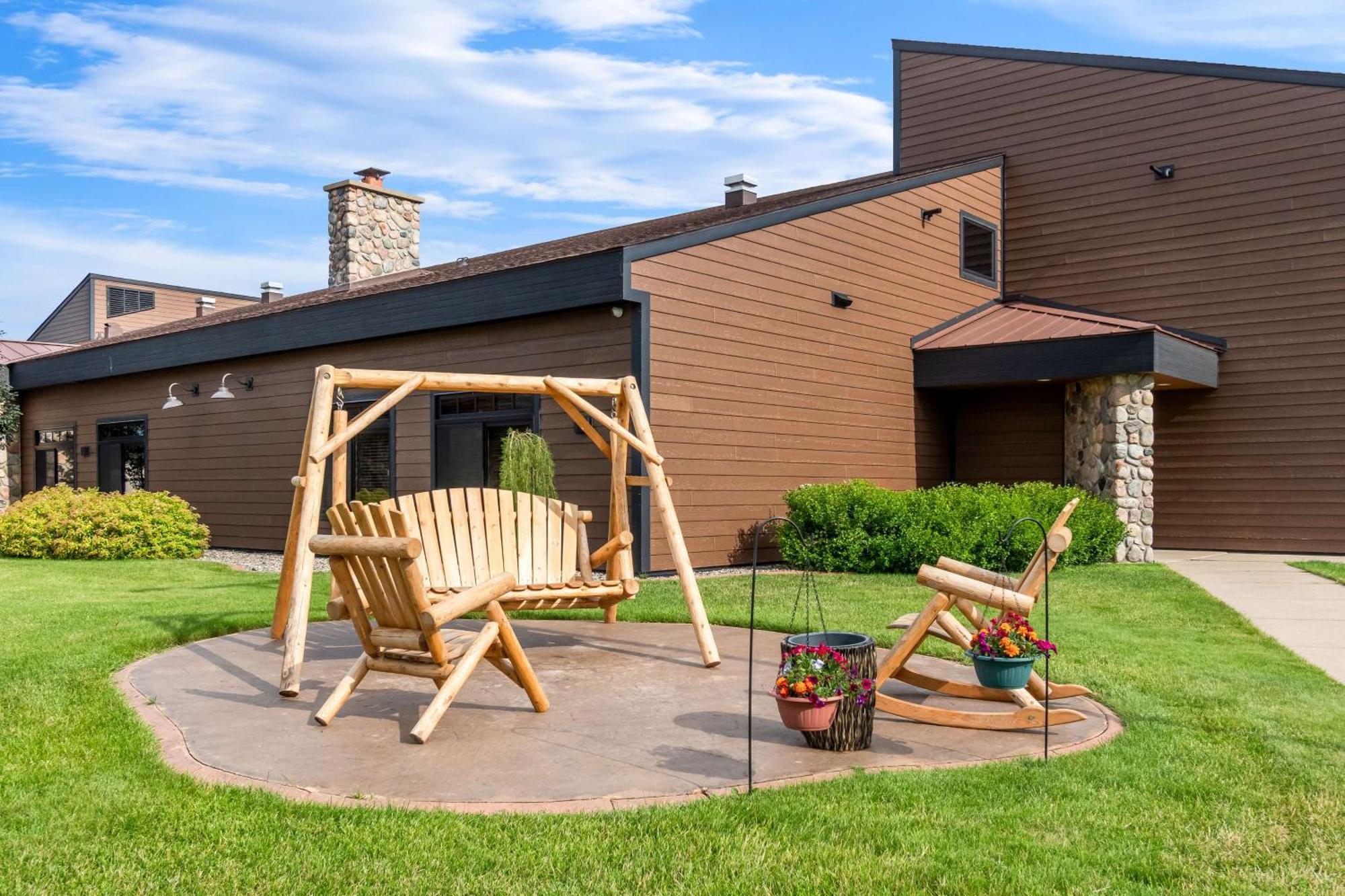 Heartland Inn & Suites, Surestay Collection By Best Western Park Rapids Eksteriør billede
