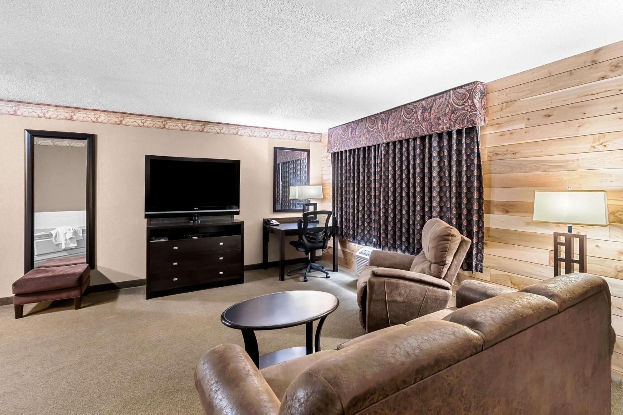 Heartland Inn & Suites, Surestay Collection By Best Western Park Rapids Eksteriør billede