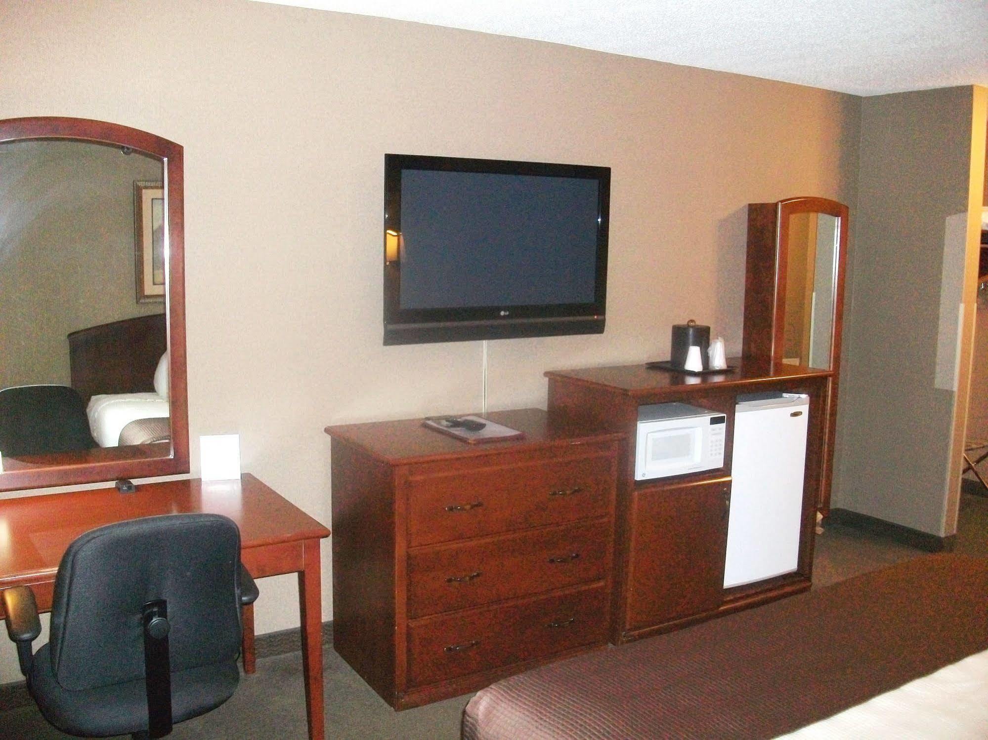 Heartland Inn & Suites, Surestay Collection By Best Western Park Rapids Eksteriør billede